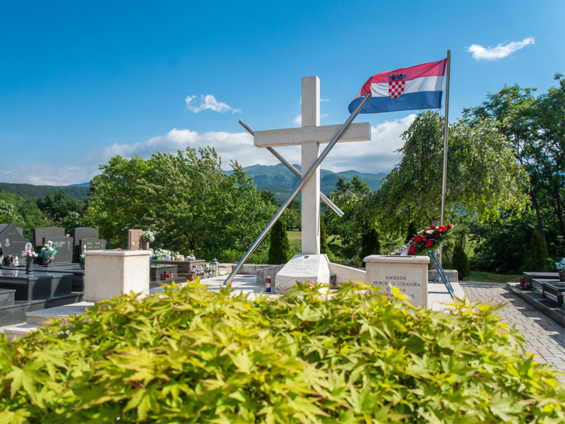 Povodom Dana državnosti položen vijenac i svijeće