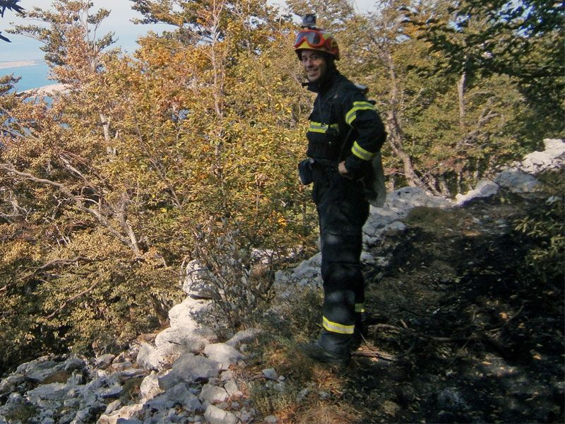 Pomogli smo u gašenju požara na Velebitu