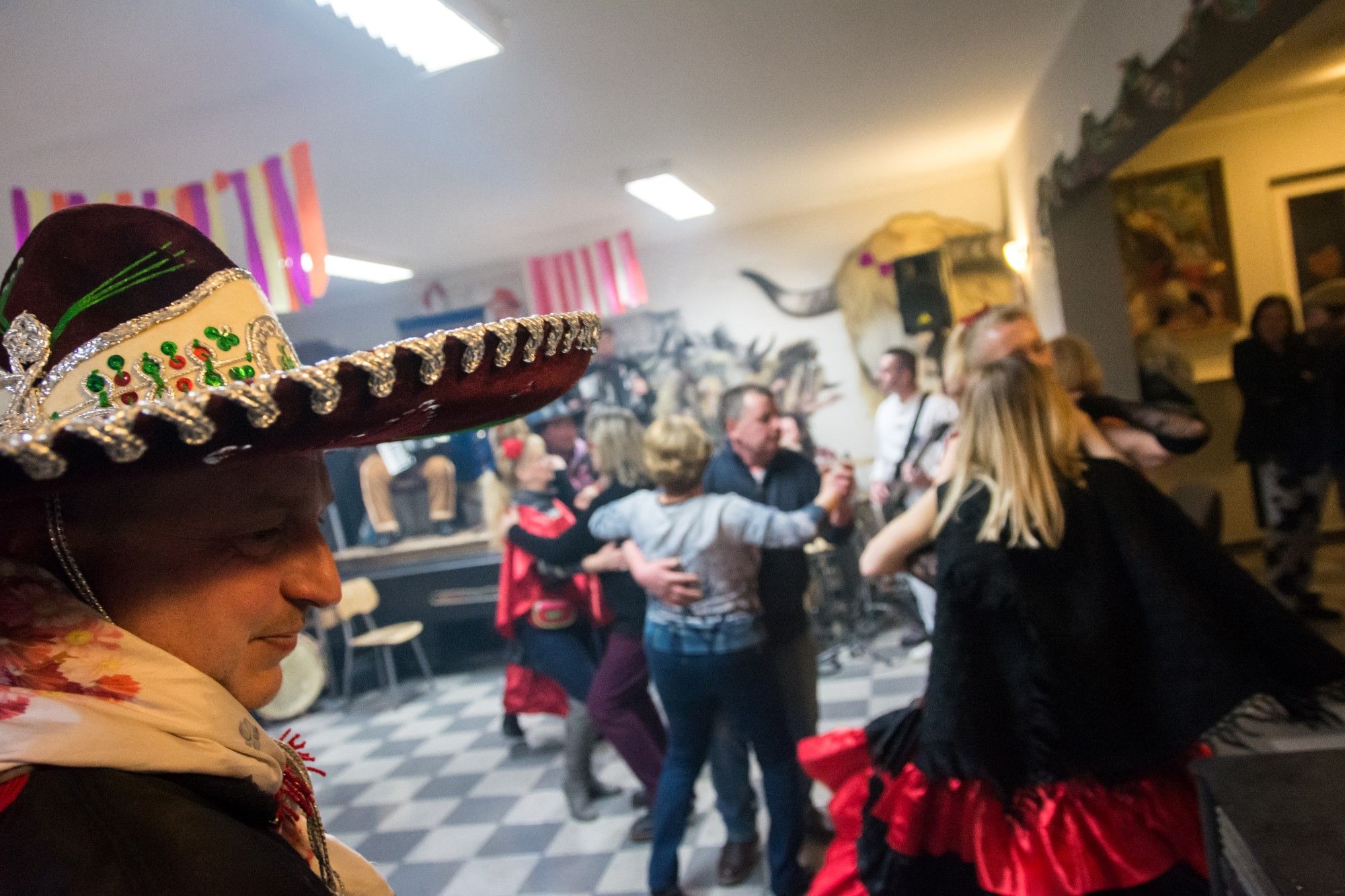 13.02.2018. -Maškarana fešta po starinski u Zoretićima