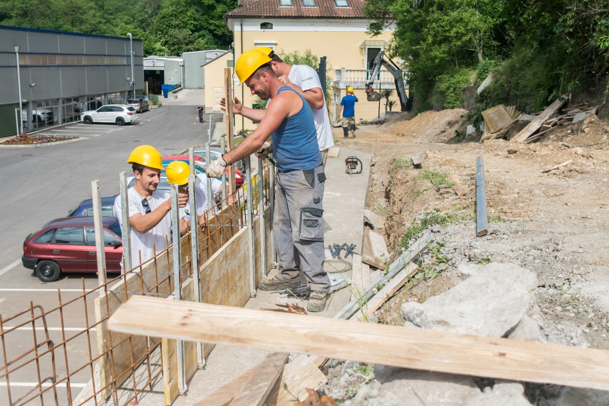 Radovi u tijeku: Proširenje ceste u Lukežima