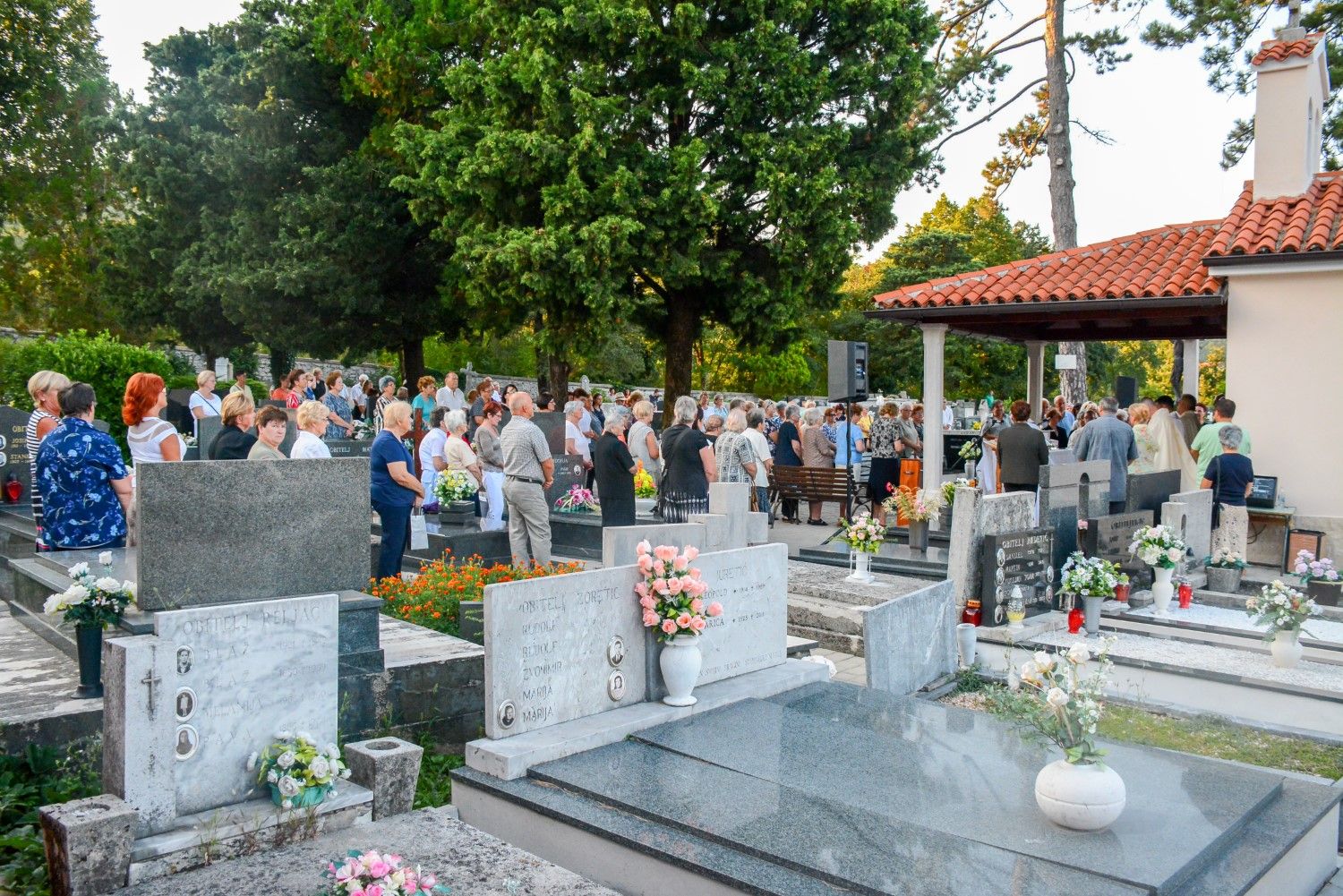  16.08.2018. - Rokova 2018: Sveta misa na mjesnom groblju Jelenje