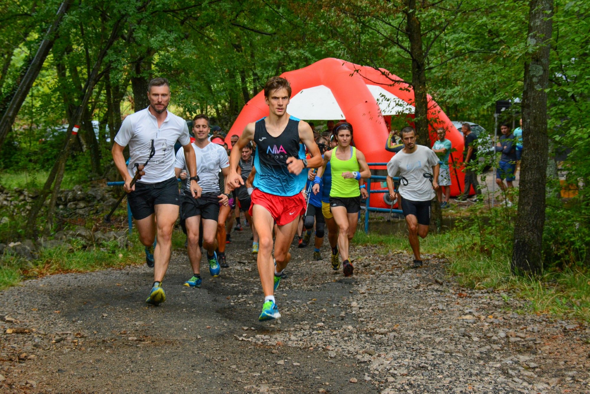 01.09.2018. -  6. Hahlić za uru