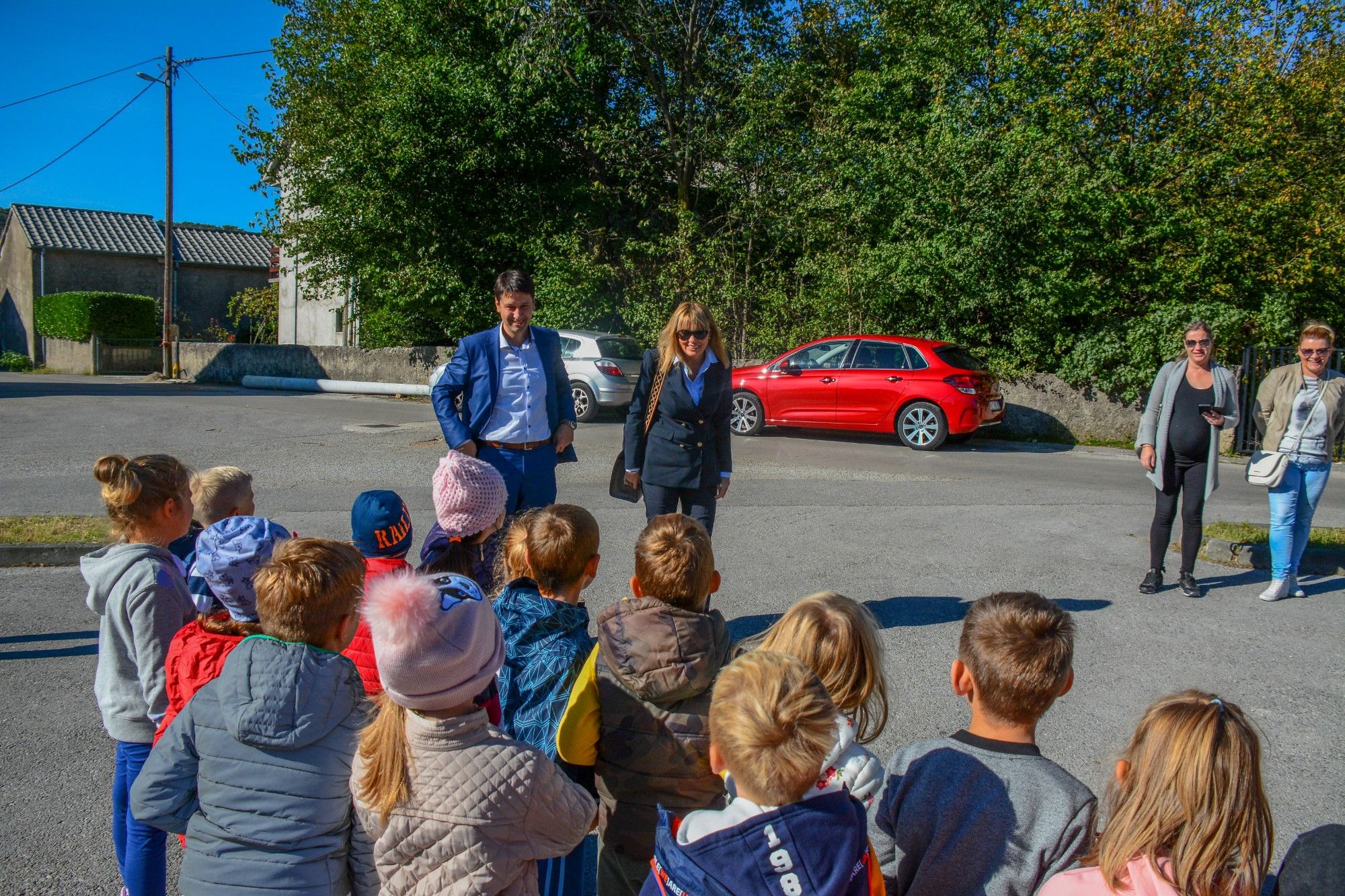 26.09.2018. - Obnovljeno dječje igralište u Velim Dražicama