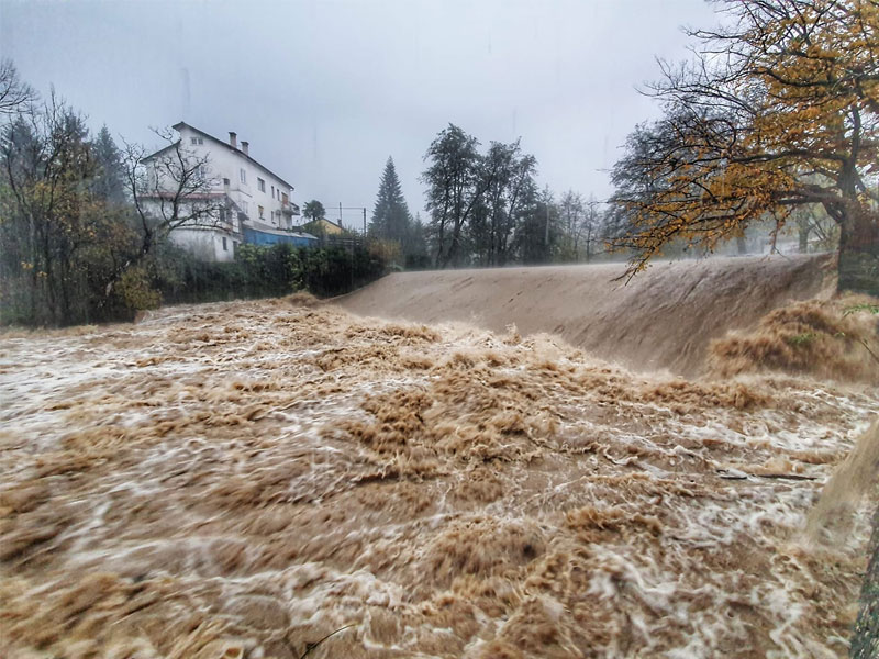 RTL DANAS: U Jelenju stanje pripravnosti od poplava